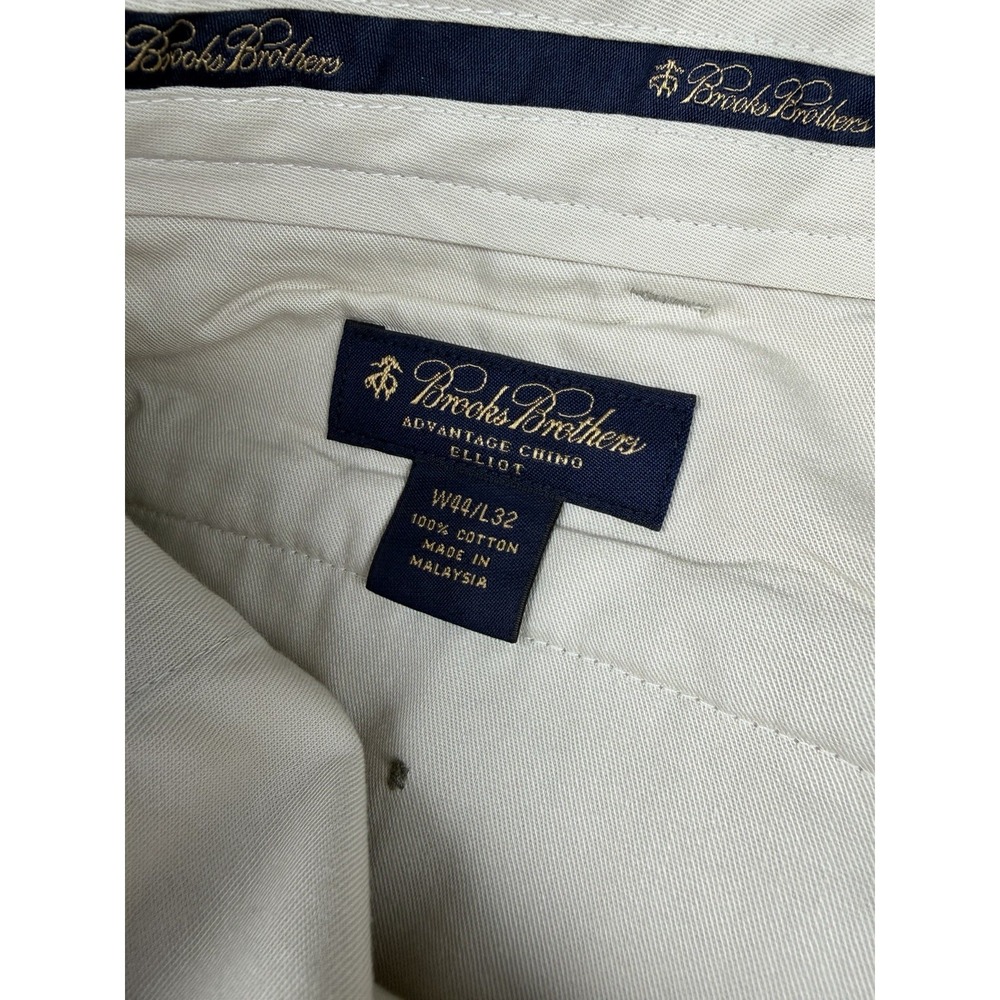 Brooks Brothers Advantage Chino Elliott Pleated Khaki Pants Men's 44x32 Cuffed - Picture 6 of 8
